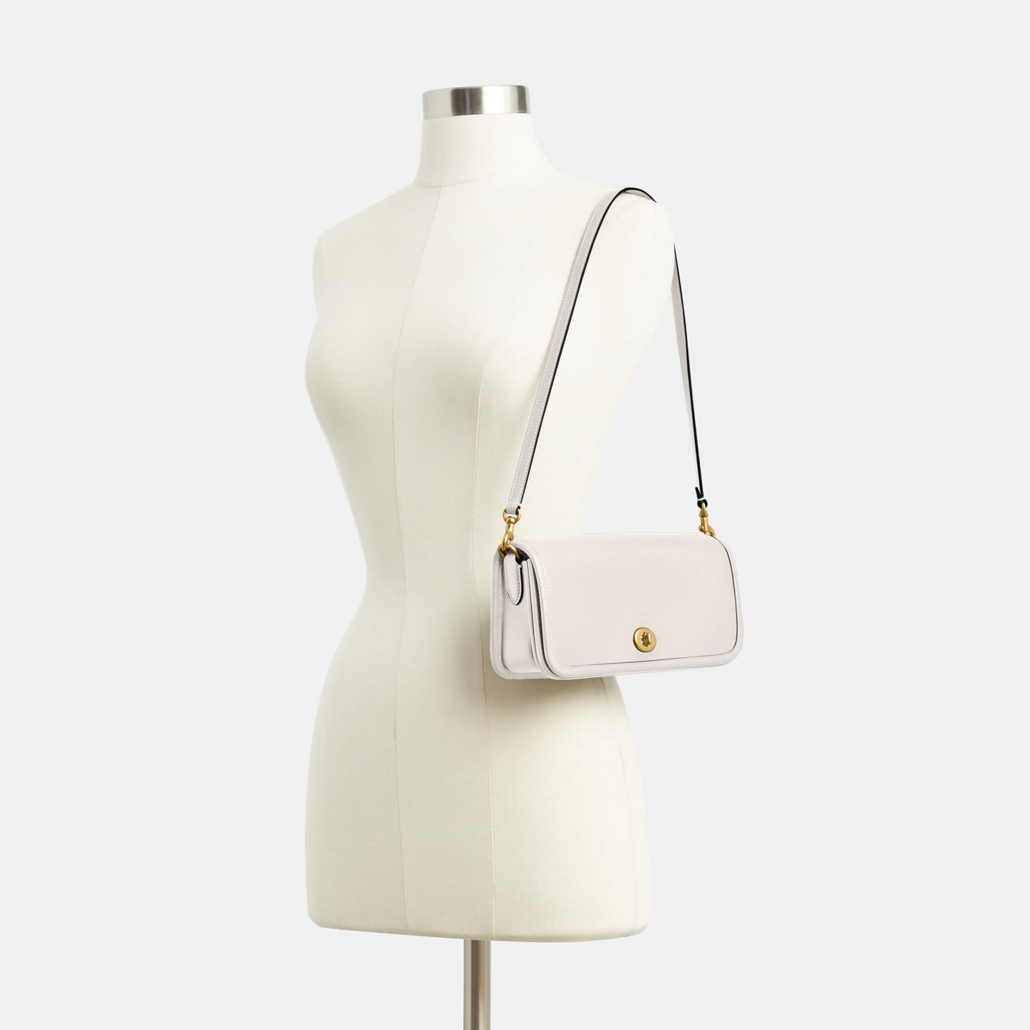 COACH Dinky Bag, B4/Chalk