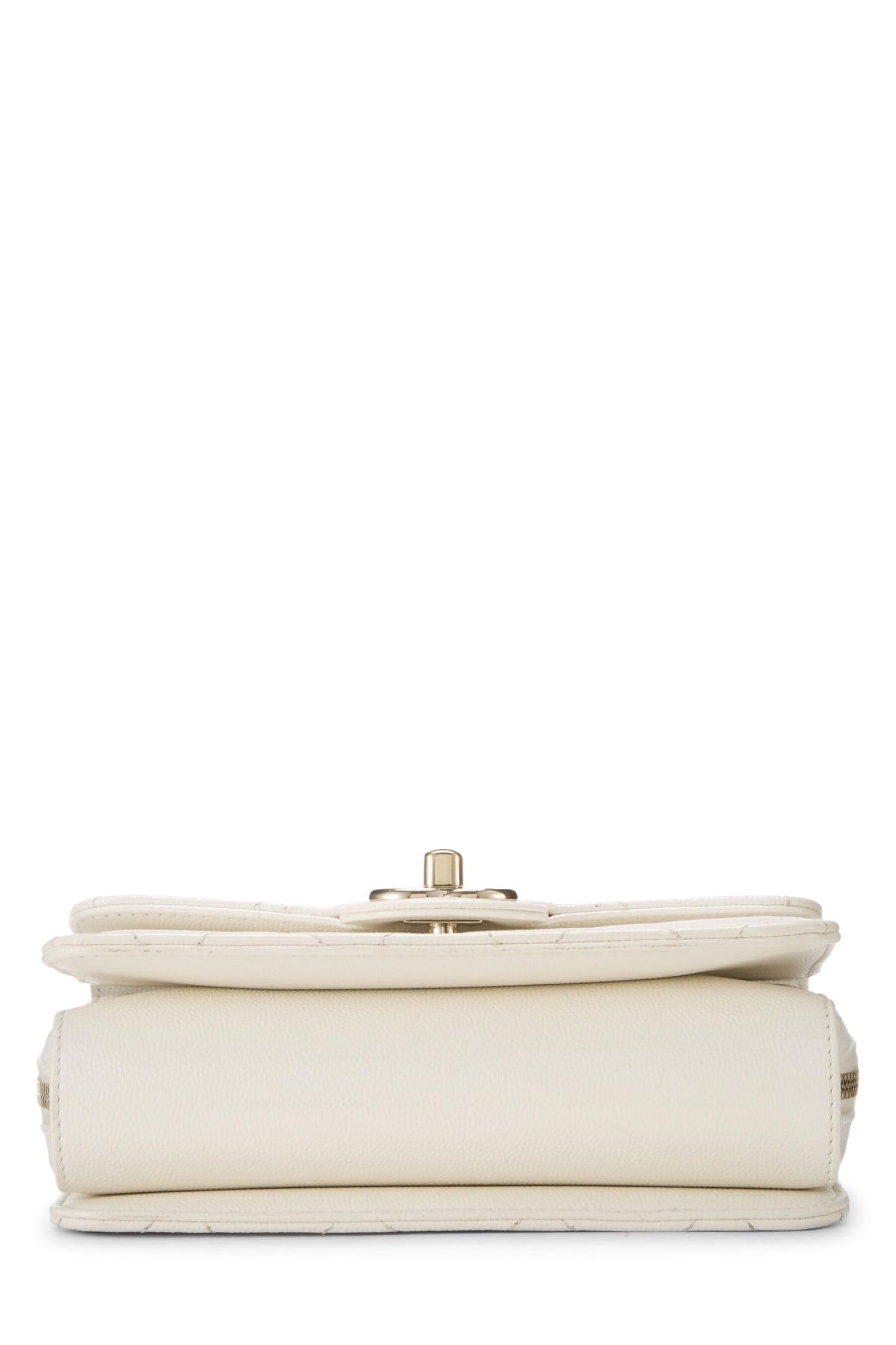 Chanel, Pre-Loved White Caviar Like A Wallet Flap Bag Mini, White