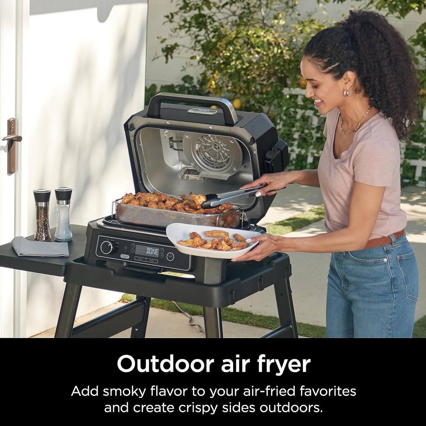 Ninja Woodfire ProXL Outdoor Grill & Smoker, Thermometer, 4-in-1 Master Grill, BBQ Smoker, Outdoor Air Fryer, Bake, Portable, Electric Grill (Renewed) (Cinnamon)