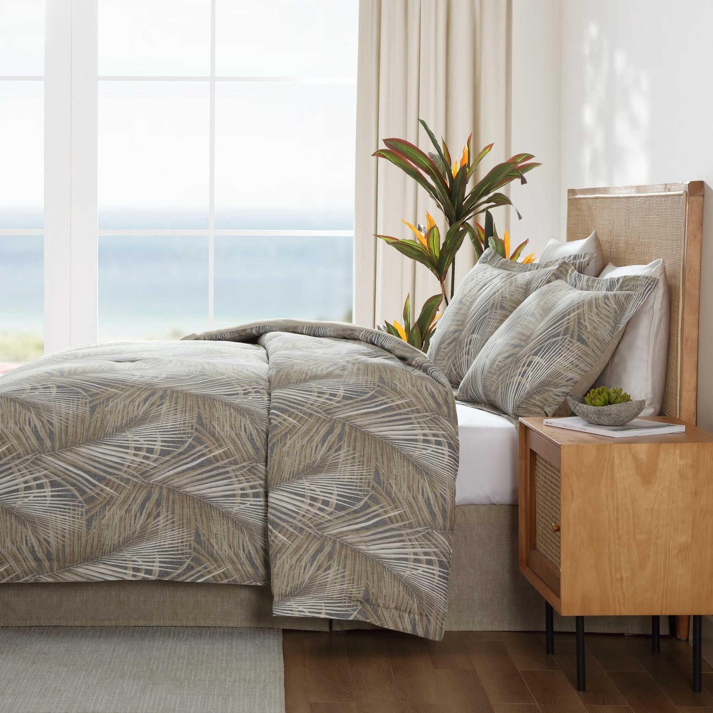 Tommy Bahama - Queen Comforter Set, Cotton Bedding with Matching Shams & Bedskirt, Medium Weight Bedding Set for All Seasons (Raffia Palms Brown, Queen)