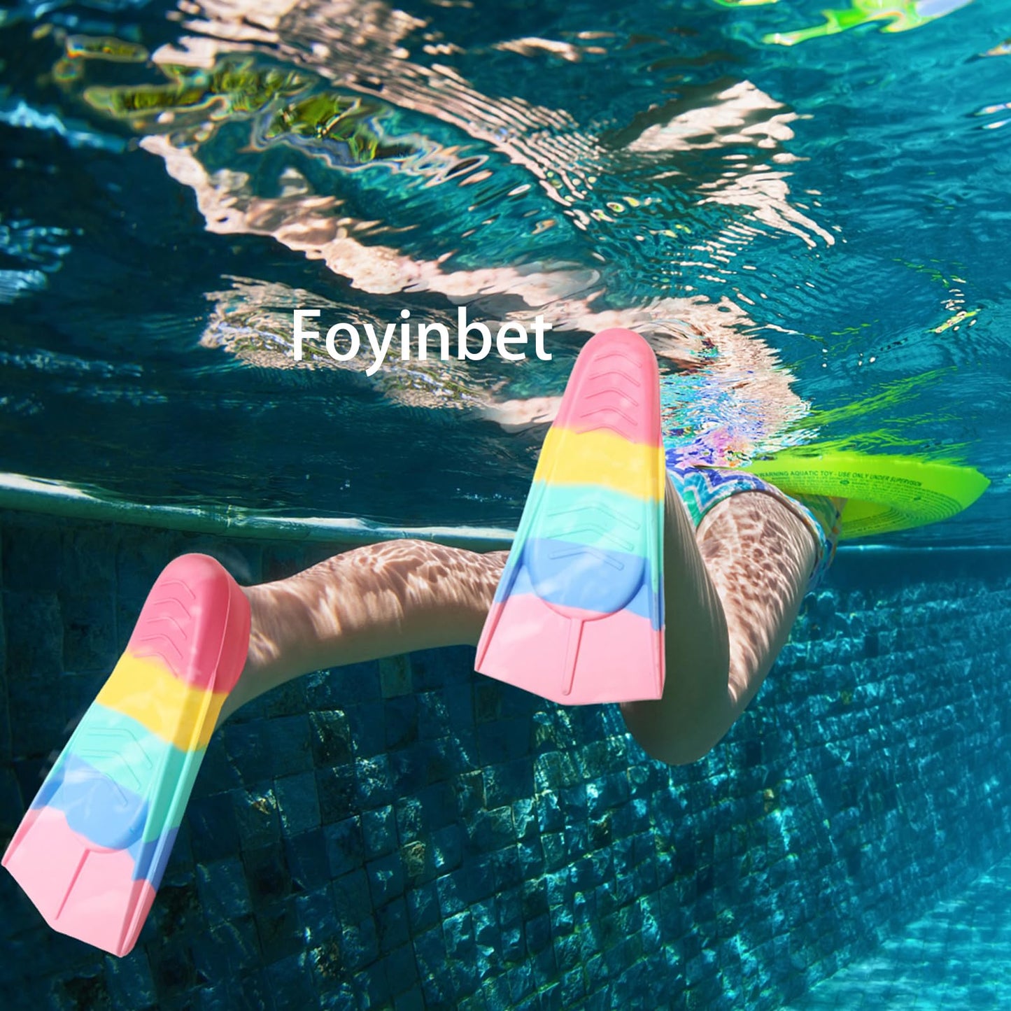Foyinbet Kids Swim Fins,Short Youth Flippers Swimming Training Fins for Lap Swimming and Training for Children Girls Boys Beginners XS