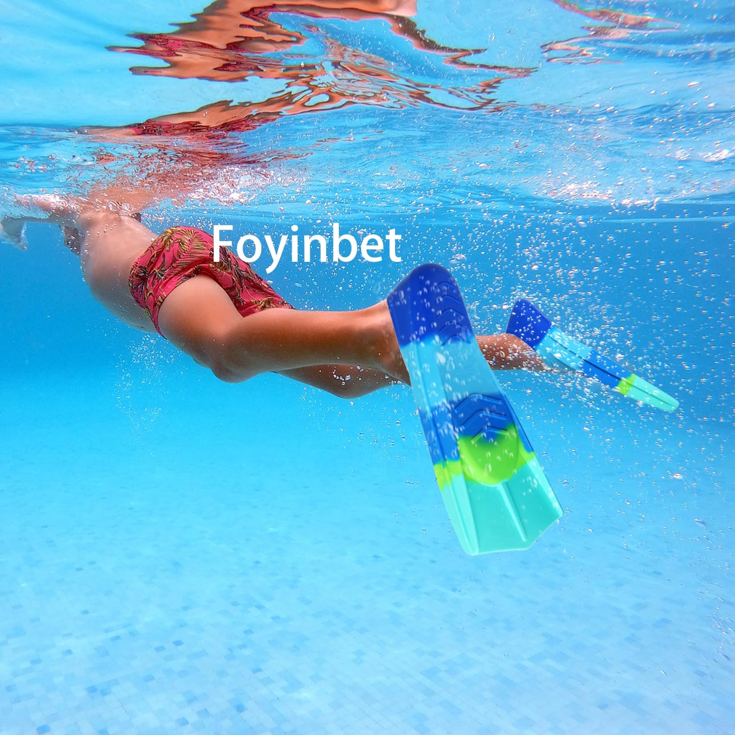 Foyinbet Kids Swim Fins,Short Youth Flippers Swimming Training Fins for Lap Swimming and Training for Children Girls Boys Beginners XS